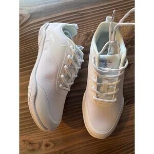 Rebel Athletic Cheer Shoes – Size 6.5 – New in Box Rebel Rally Shoe in White